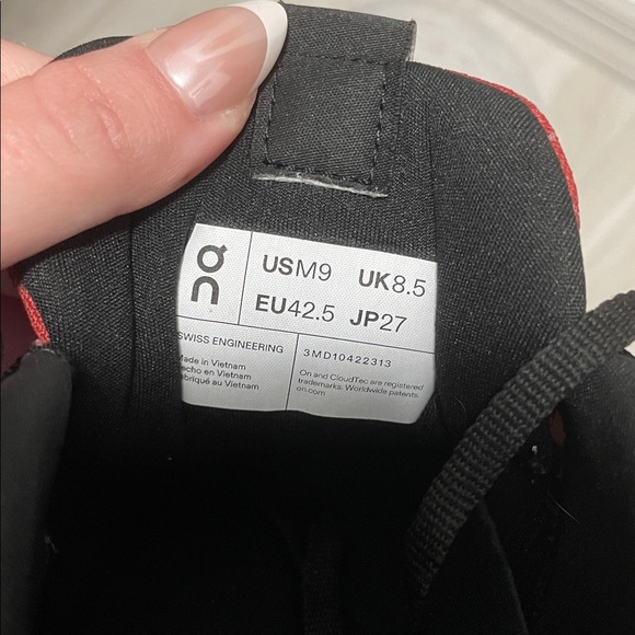 On Cloud Cloudsurfer in Auburn Frost - Picture 7 of 7